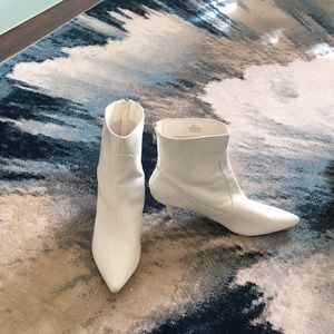White Boots with kitten heels. Size 11 light wear